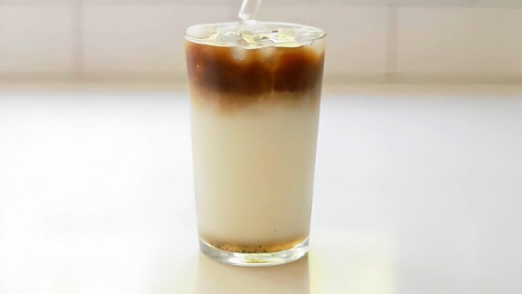 Homemade Vanilla Iced Latte