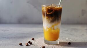 Iced Mango Latte at home