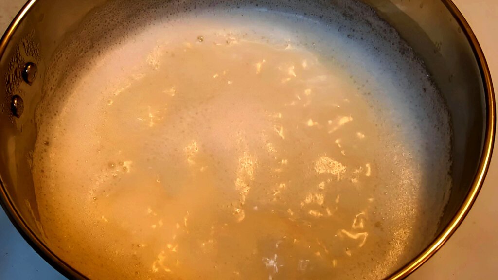 Warming Milk for Hot Chocolate Coffee