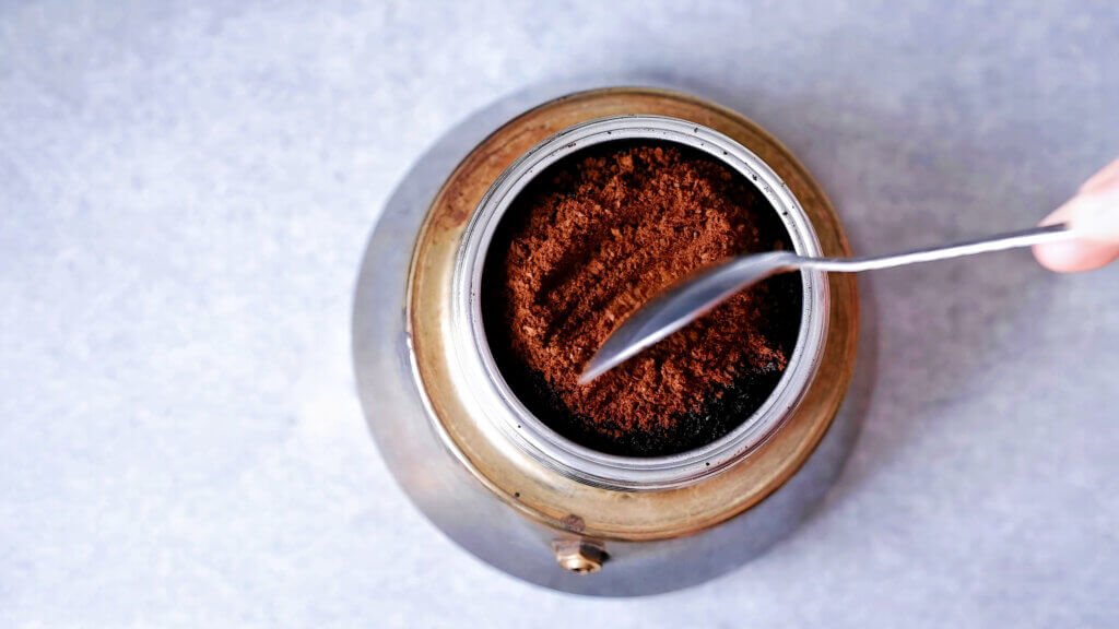 How to Use a Moka Coffee Pot